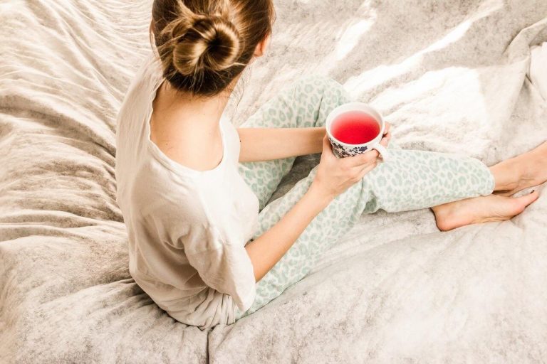 Insomnia and PMS: 5 Things You Should Know